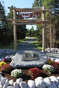 Bidgood Park Entrance